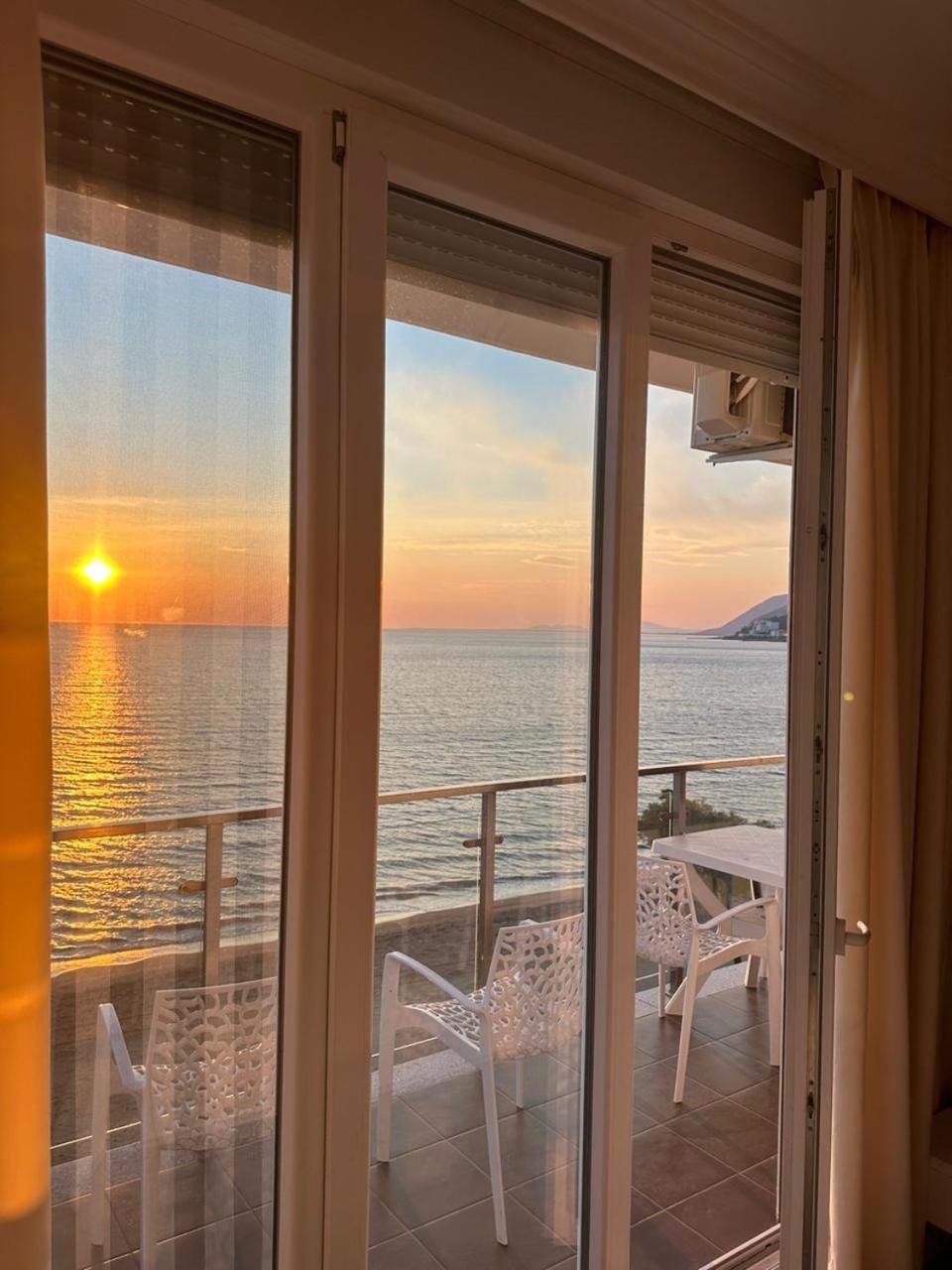 Deluxe Apartments With Balcony Shëngjin 外观 照片