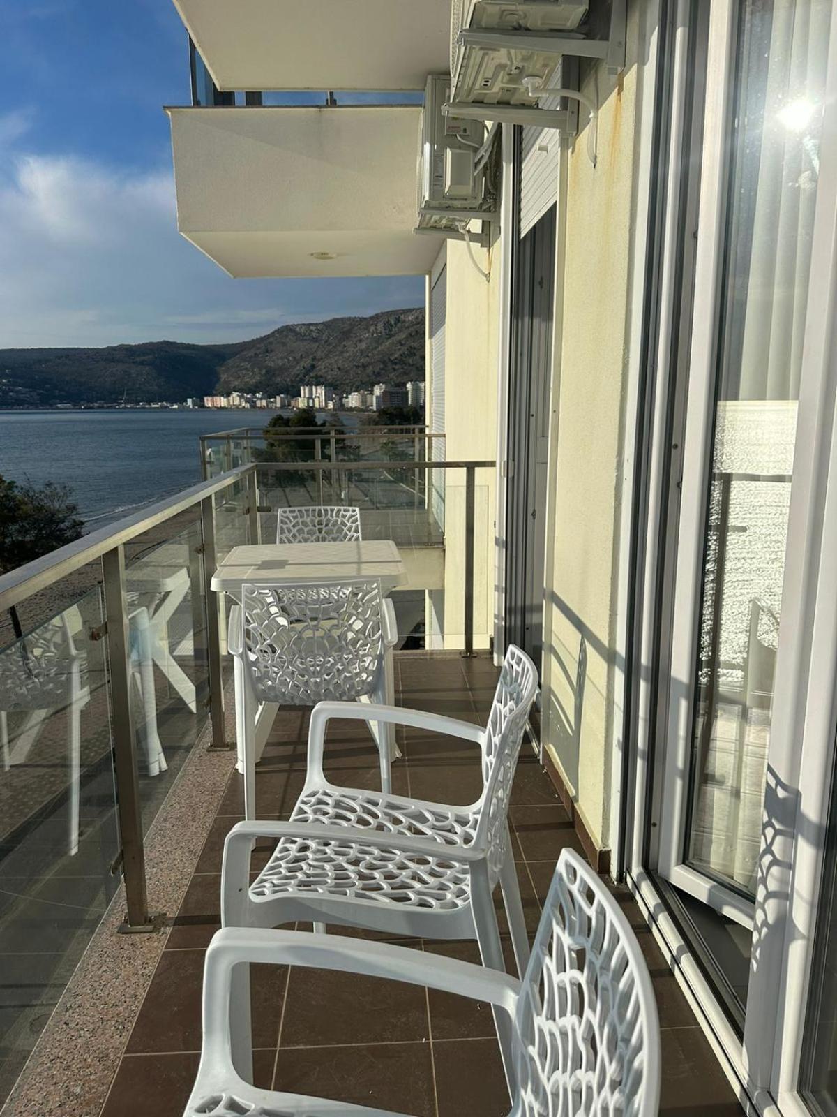 Deluxe Apartments With Balcony Shëngjin 外观 照片