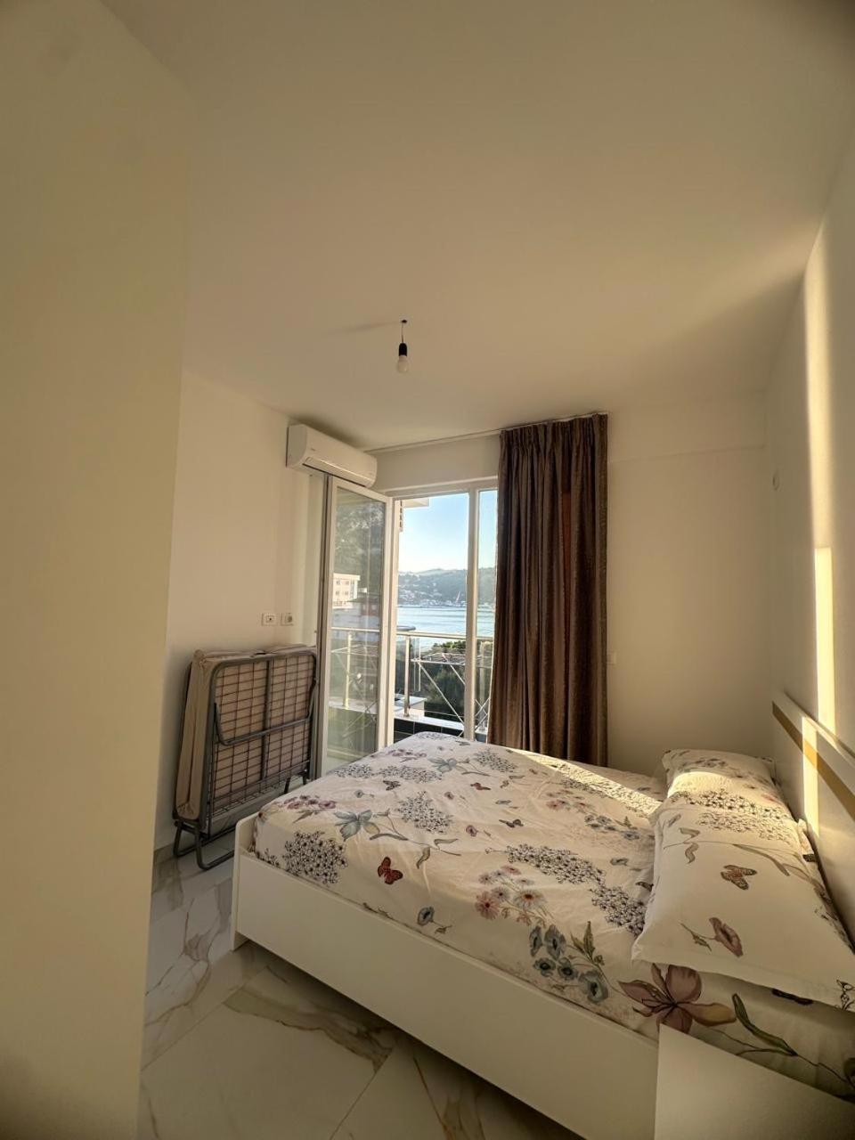 Deluxe Apartments With Balcony Shëngjin 外观 照片